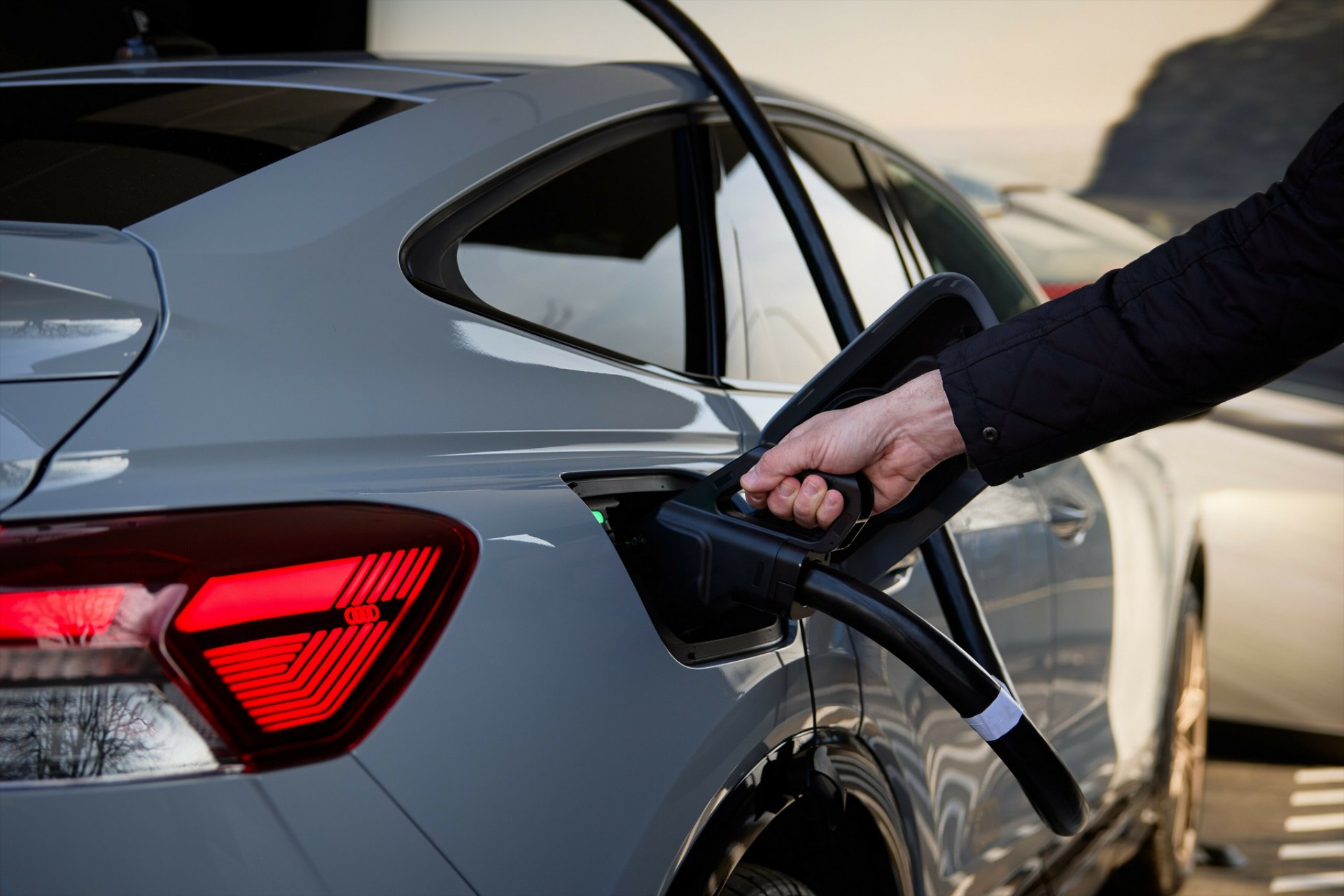 Τα 10 ηλεκτρικά της Ελλάδας που φορτίζουν πιο γρήγορα