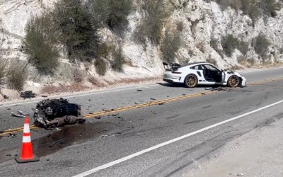Ξεκόλλησε κινητήρας από Porsche – Τράκαρε με άλλη Porsche (video)