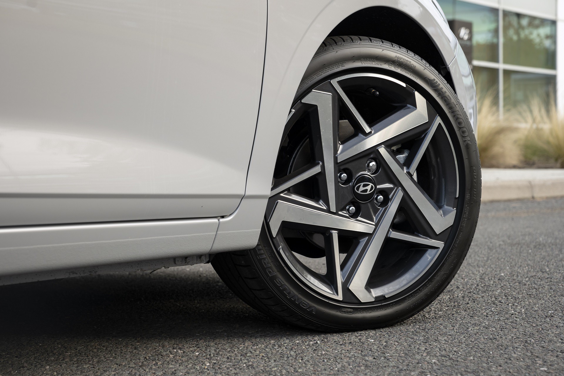 To Hyundai που αγόρασαν 1.636 Έλληνες - Έχει 5 χρόνια εγγύηση και τιμή κάτω από 19.000 ευρώ