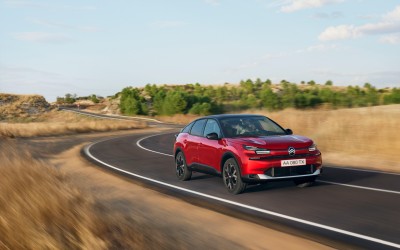 Eπίσημο: Αυτή είναι η ριζικά ανασχεδιασμένη Citroen C4 και C4 X! 