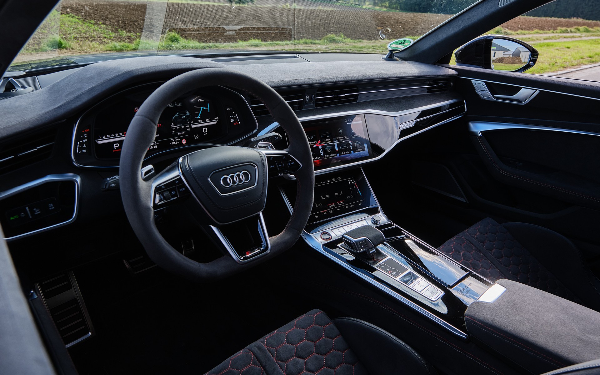 Δεν έμεινε ούτε ένα Audi - Ξεπούλησε το αυτοκίνητο όνειρο