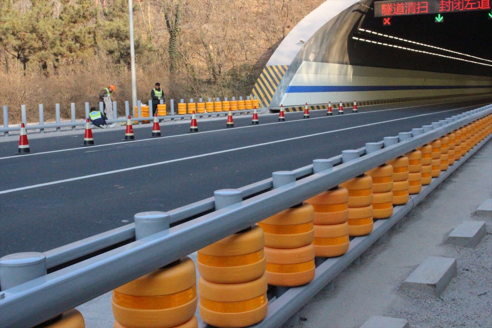 Ο πρώτος δρόμος της Ελλάδας με rolling barriers - Πού θα μπουν;

