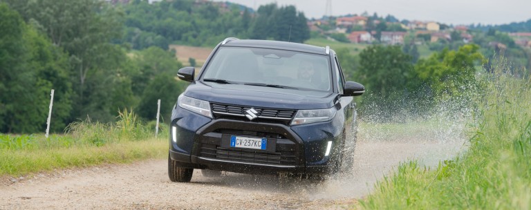 Δοκιμή Suzuki Vitara Strong Hybrid Allgrip - Το αυτοκίνητο που τα κάνει όλα
