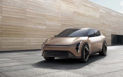 Εντοπίστηκε στην Κορέα το νέο Kia EV4 – Πότε αποκαλύπτεται επίσημα [video]