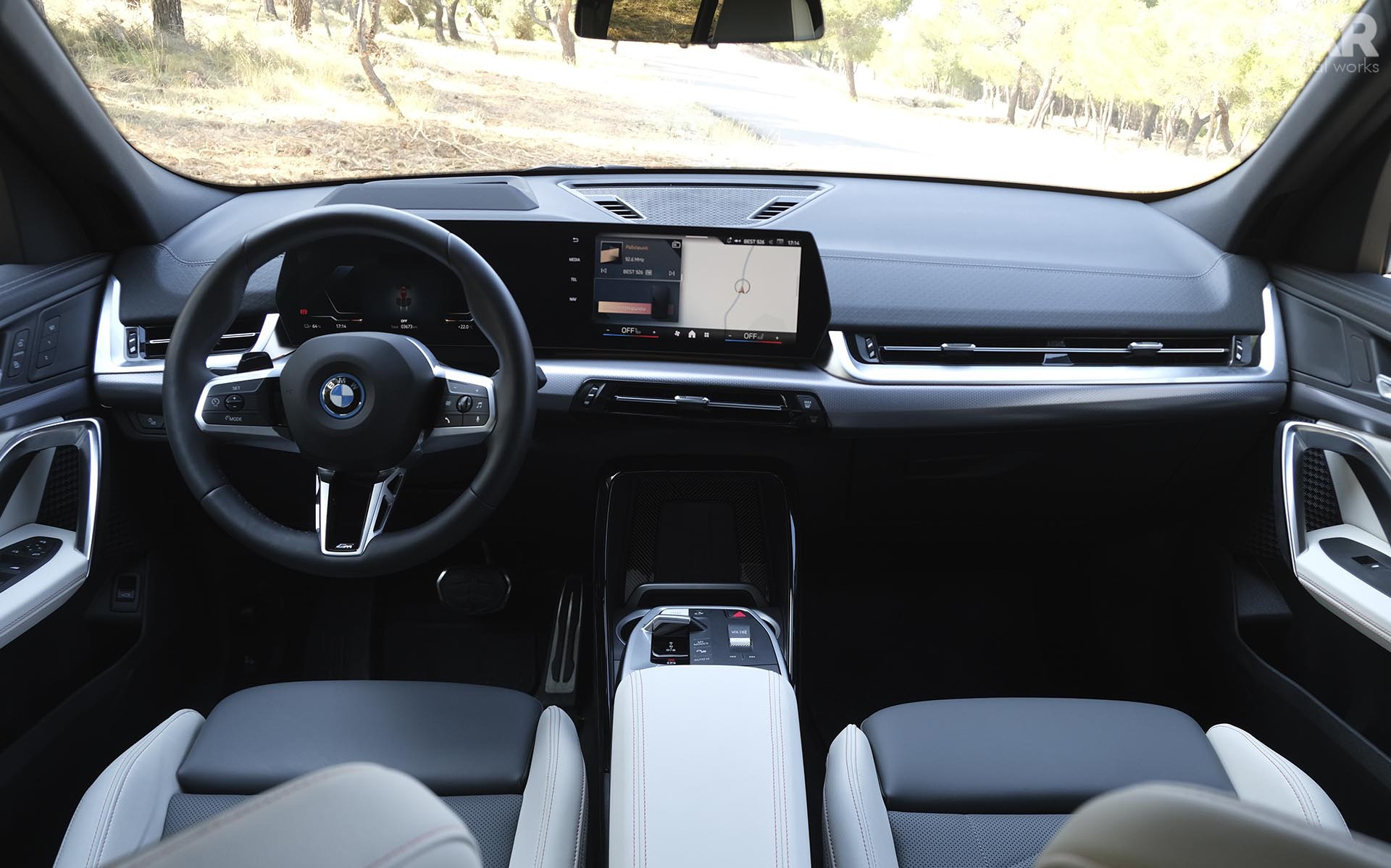 Η υβριδική BMW των 43.200 ευρώ που κέρδισε το Toyota στην Ελλάδα