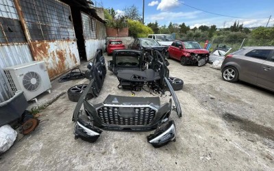 Ελλάδα: Βρήκαν τα 22 κλεμμένα Audi, BMW και Peugeot – Σε ποια περιοχή τα έκρυβαν [video] 