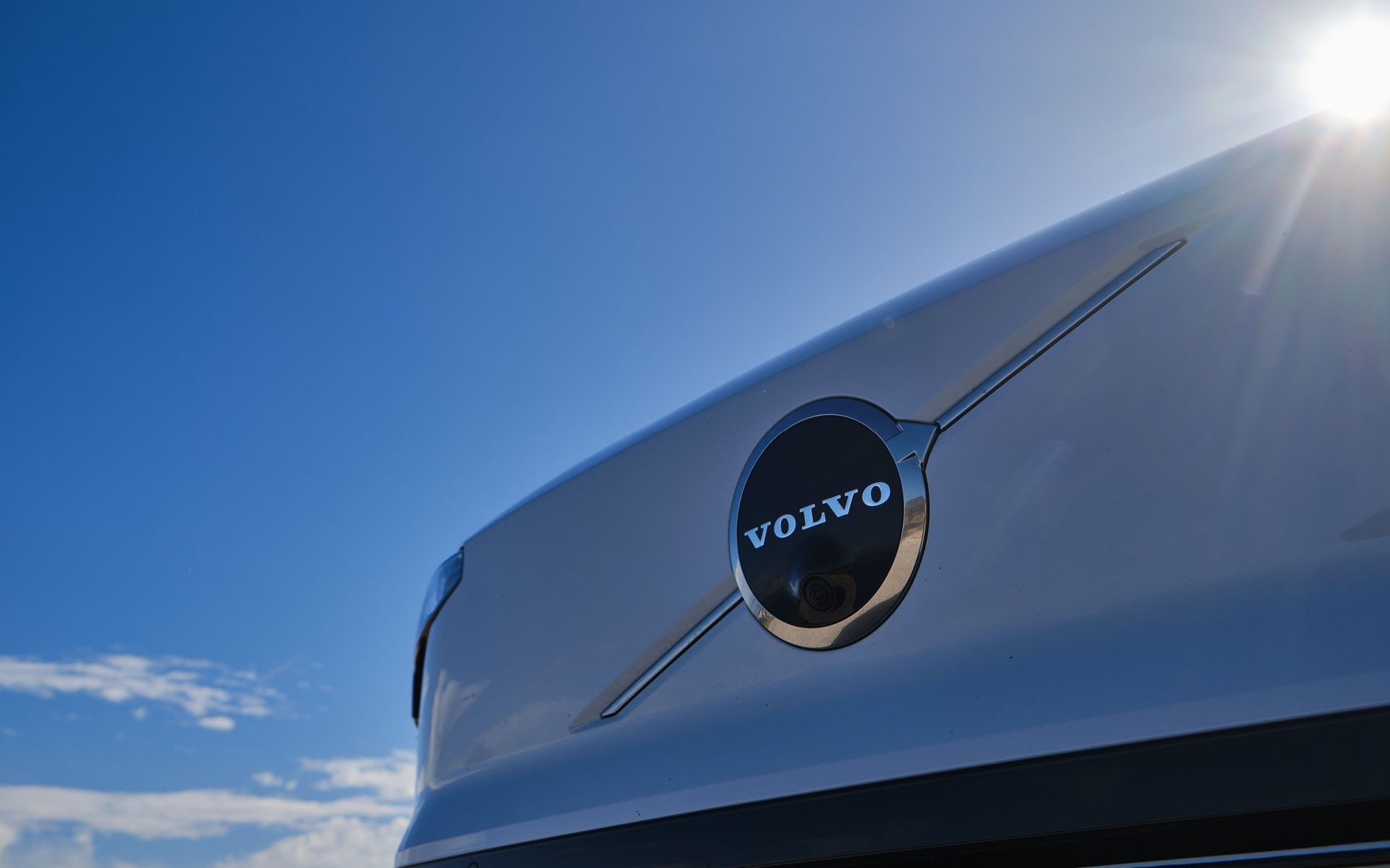 Τέλος οι δασμοί για το πρώτο σε πωλήσεις SUV της Volvo – Πώς τα κατάφερε;