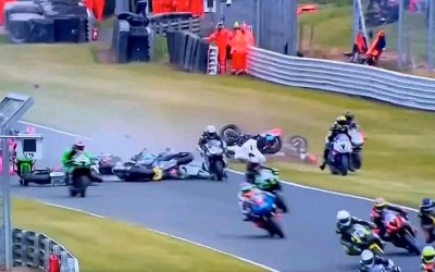 Δύο νεκροί σε αγώνα με μοτοσυκλέτες – Σοκάρουν τα video