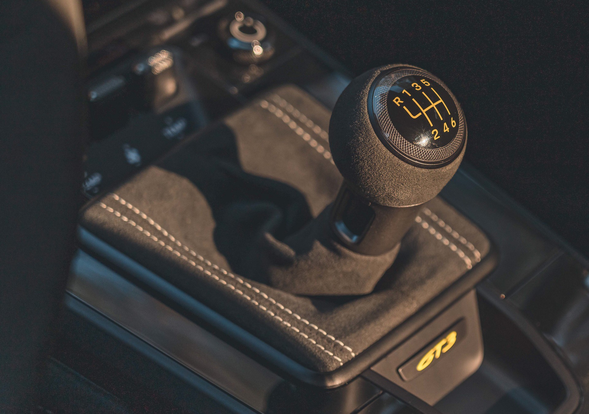 Γιατί χαλάει ο συμπλέκτης – Το μεγαλύτερο λάθος που κάνουμε