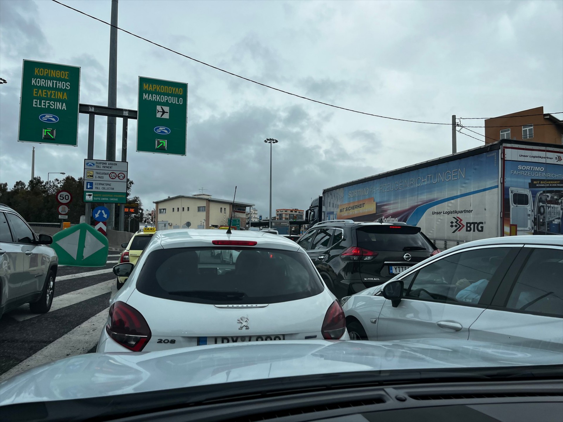 Τα μεγάλα λάθη των οδηγών – Τι έδειξε έρευνα για τους Έλληνες