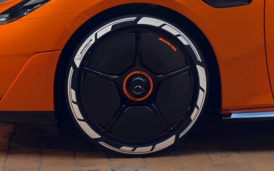 Αυτή η Mercedes έχει Bluetooth στις ζάντες – Γιατί; [video]