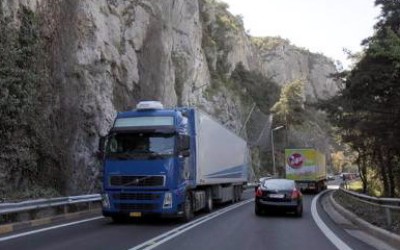 Κλείνουν τα Τέμπη μετά το Πάσχα