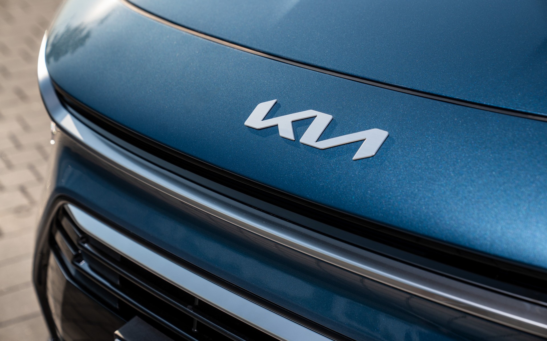 Ήρθε το νέο SUV της Kia - Με 180 ίππους, κατανάλωση 1,0 lt/100 km και 7 χρόνια εγγύηση!