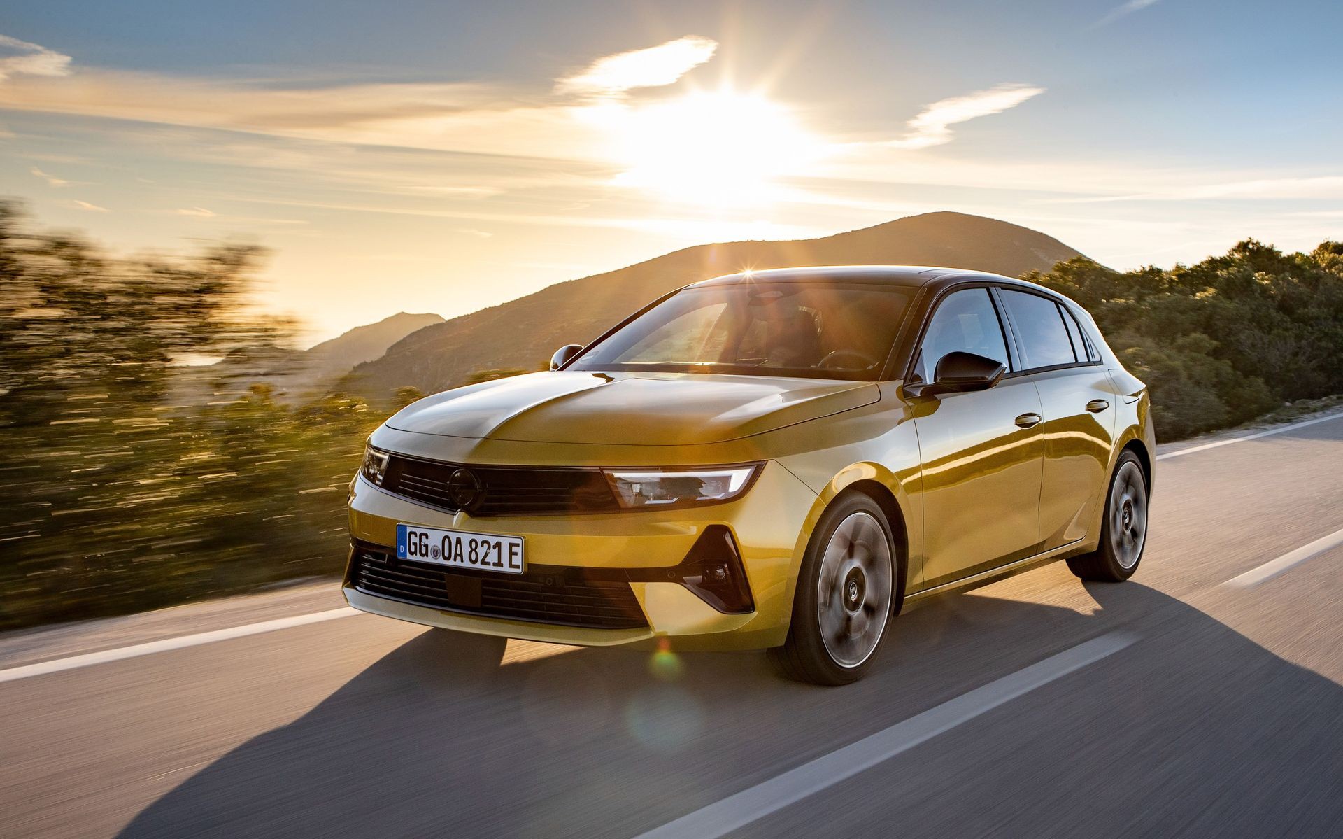 Το νέο Plug-In Hybrid της Opel με 196 PS - Η πρώτη τιμή