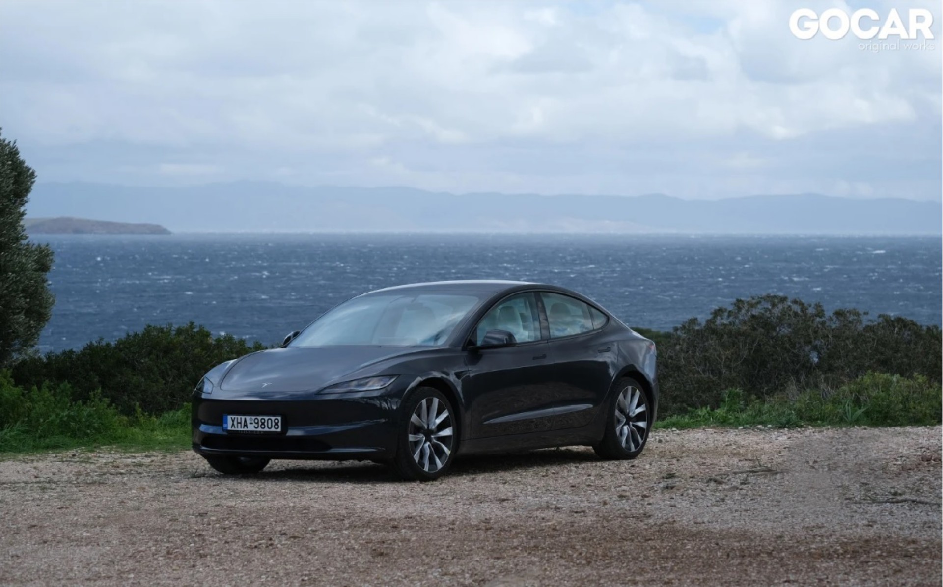 Αυτό είναι το Tesla που κάνει 828 km με μια φόρτιση