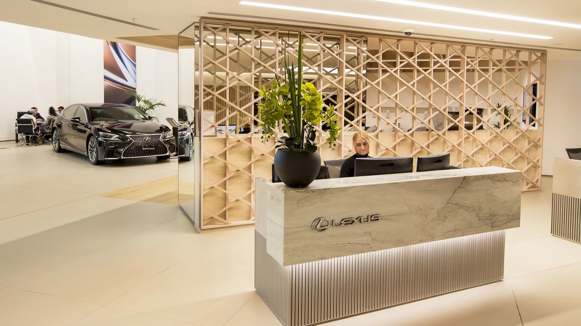 Η καλύτερη αντιπροσωπεία Lexus στην Ελλάδα – Βραβεύτηκε σε όλη την Ευρώπη