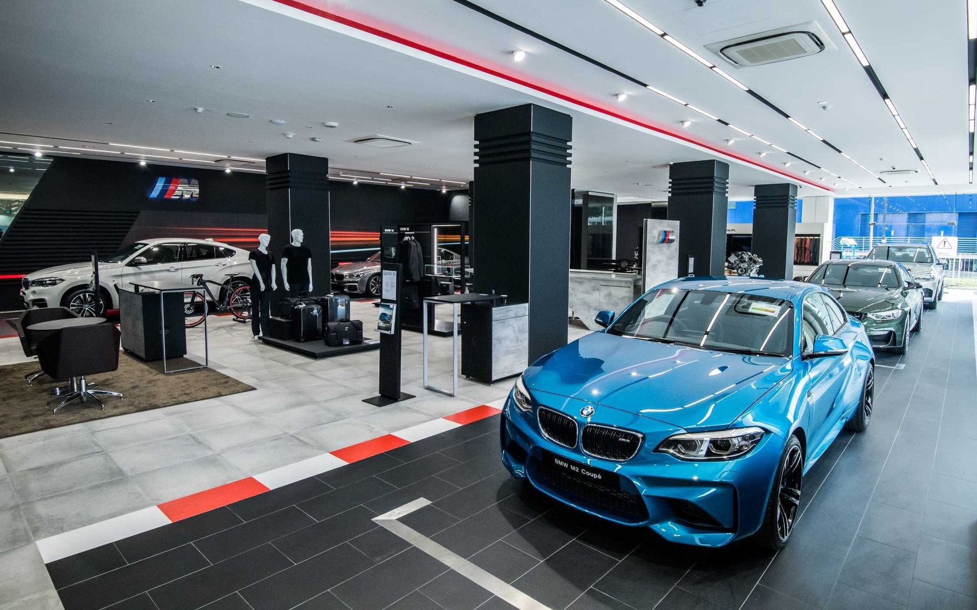 H BMW τα αλλάζει όλα στις πωλήσεις - Τι νέο έρχεται στην Ευρώπη