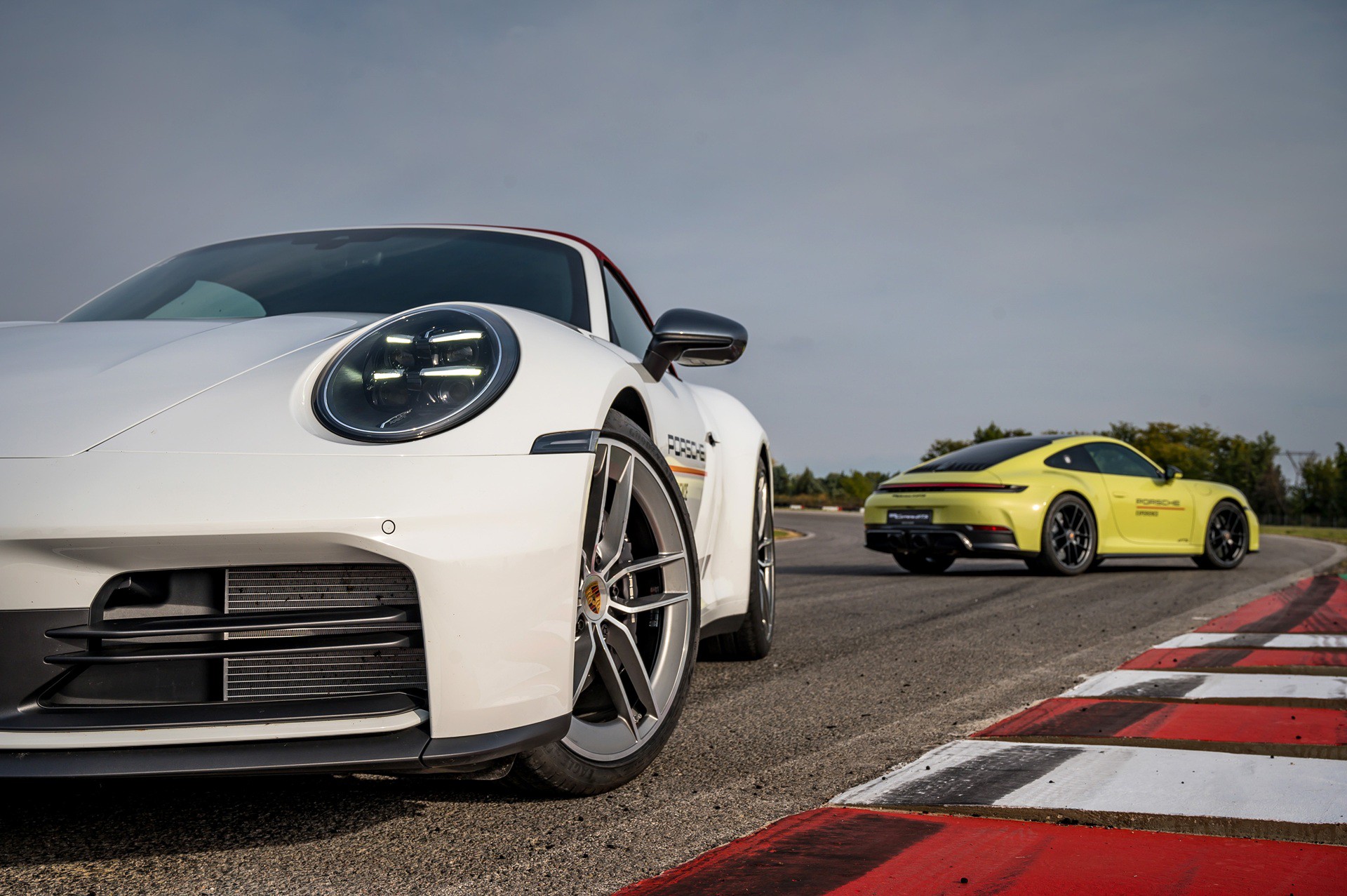 Porsche Signature Track days: Το αίμα νερό δε γίνεται