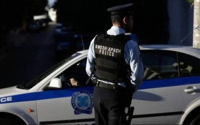 Θεσσαλονίκη: 14χρονα έκλεψαν ΙΧ από γυναίκα – Τα πήγαν στο Τμήμα οι γονείς τους