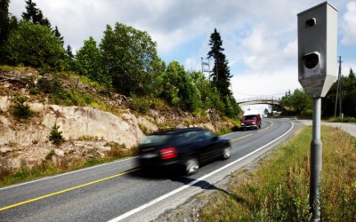 Η πόλη που «ξήλωσε» τις κάμερες ταχύτητας – Τις χαρακτήρισε «εισπρακτικές»