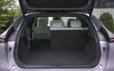 Δείτε τιμή στην Ελλάδα - Μόλις ήρθε ολοκαίνουριο SUV με 571 λίτρα πορτ μπαγκάζ