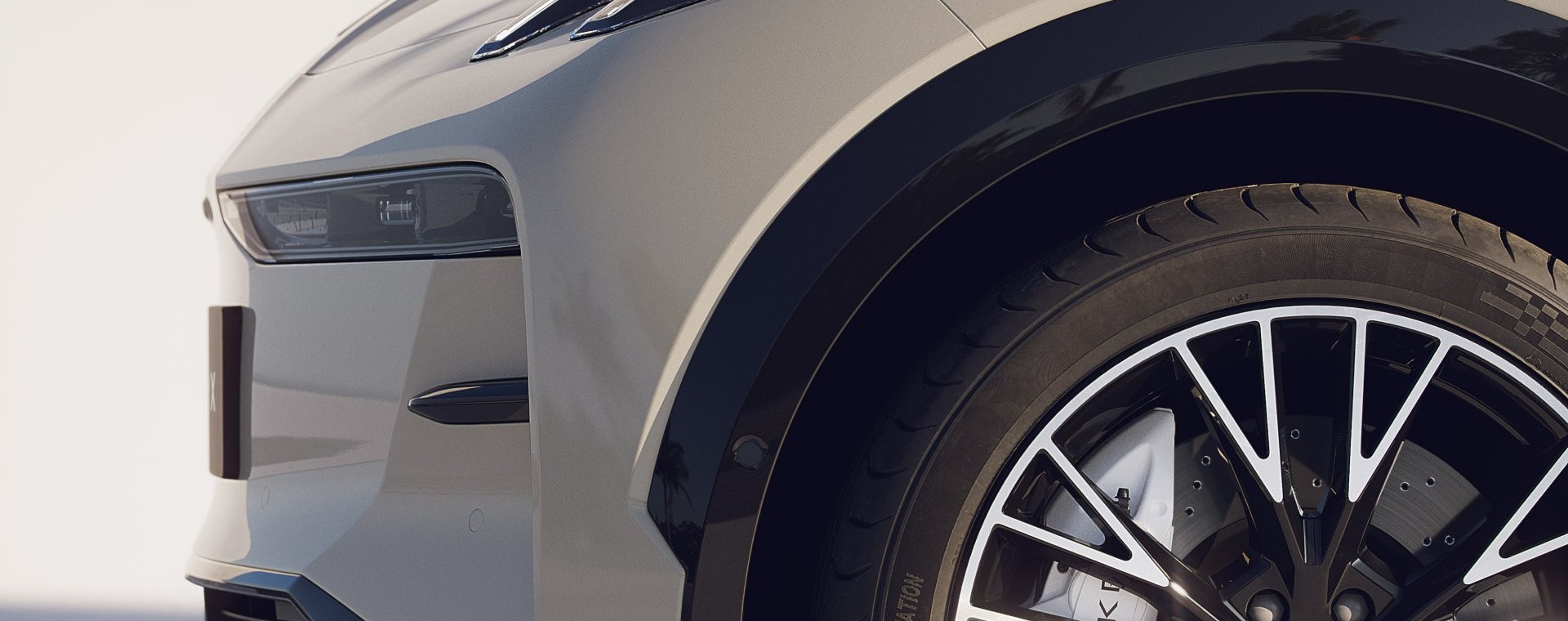 Premium compact SUV με απόδοση έως 428 ίππους και όφελος 2.000 ευρώ!