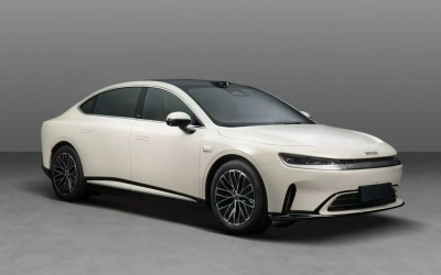 Αυτό είναι το πρώτο sedan στην ιστορία της Smart – ‘Έκπληξη το μέγεθός του