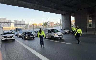 Ελλάδα: Οδηγός παραβίασε ολόκληρο τον ΚΟΚ – Έχασε το δίπλωμα για 800 ημέρες
