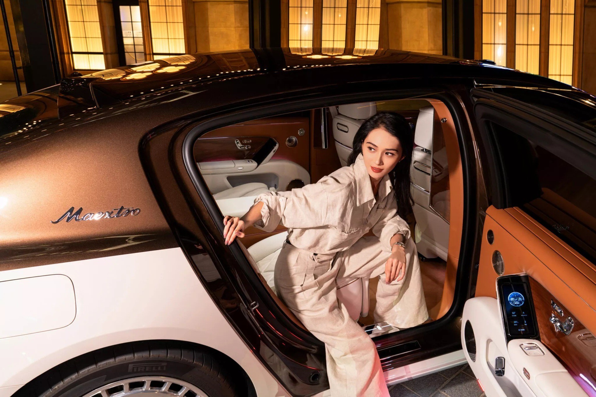 To κινεζικό μοντέλο των 85.000 ευρώ που σαρώνει σε πωλήσεις – Κέρδισε BMW, Mercedes και Porsche