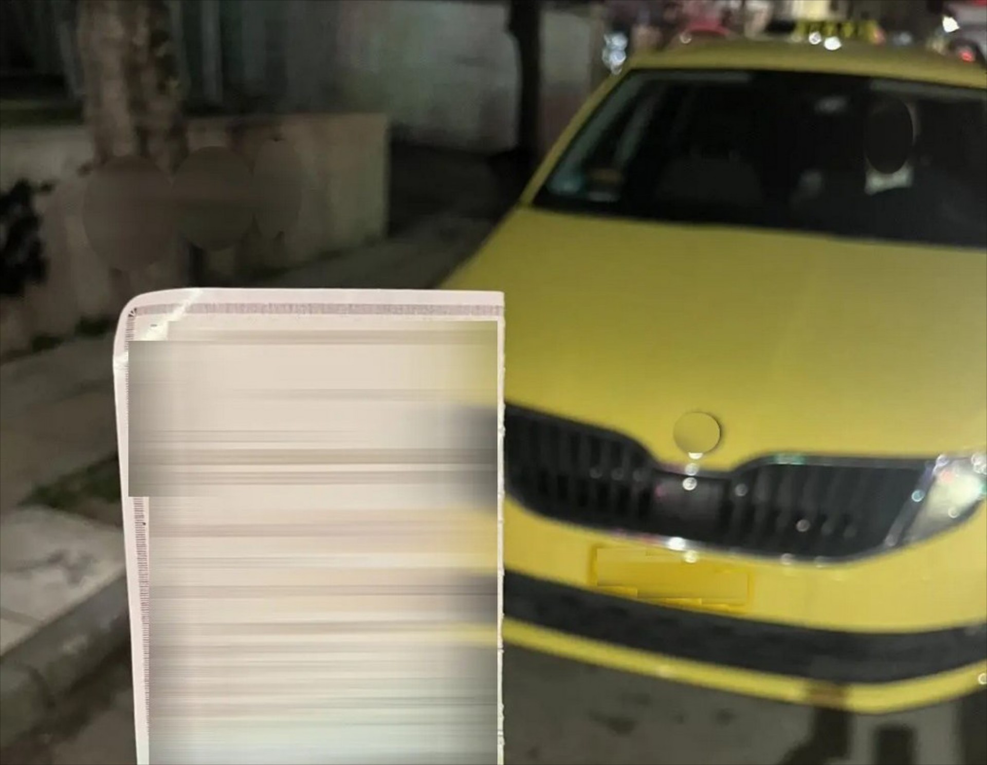 Ντου της Αστυνομίας σε τρεις πιάτσες Ταξί – Δείτε τι βρήκε και γιατί πέρασε χειροπέδες  

