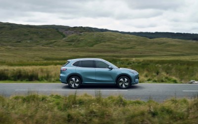 Ετοιμοπαράδοτο C-SUV με 26.990 ευρώ και μπαταρία για 1 εκατ. χιλιόμετρα