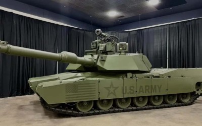 Πλέον γίνονται υβριδικά και τα… τανκς!