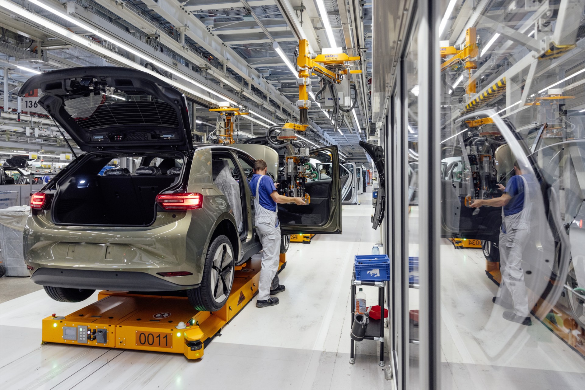 H μάρκα που κέρδισε την Tesla - Πούλησε 247.900 ηλεκτρικά αυτοκίνητα στην Ευρώπη