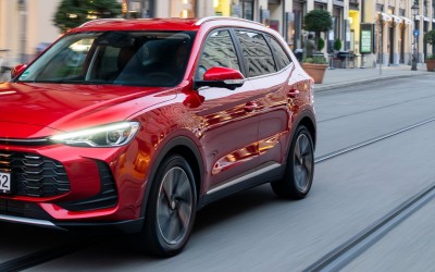 Η κινεζική μάρκα που επέλεξαν 4.502 Έλληνες – Σάρωσε το αυτοκίνητο των 24.050 ευρώ 