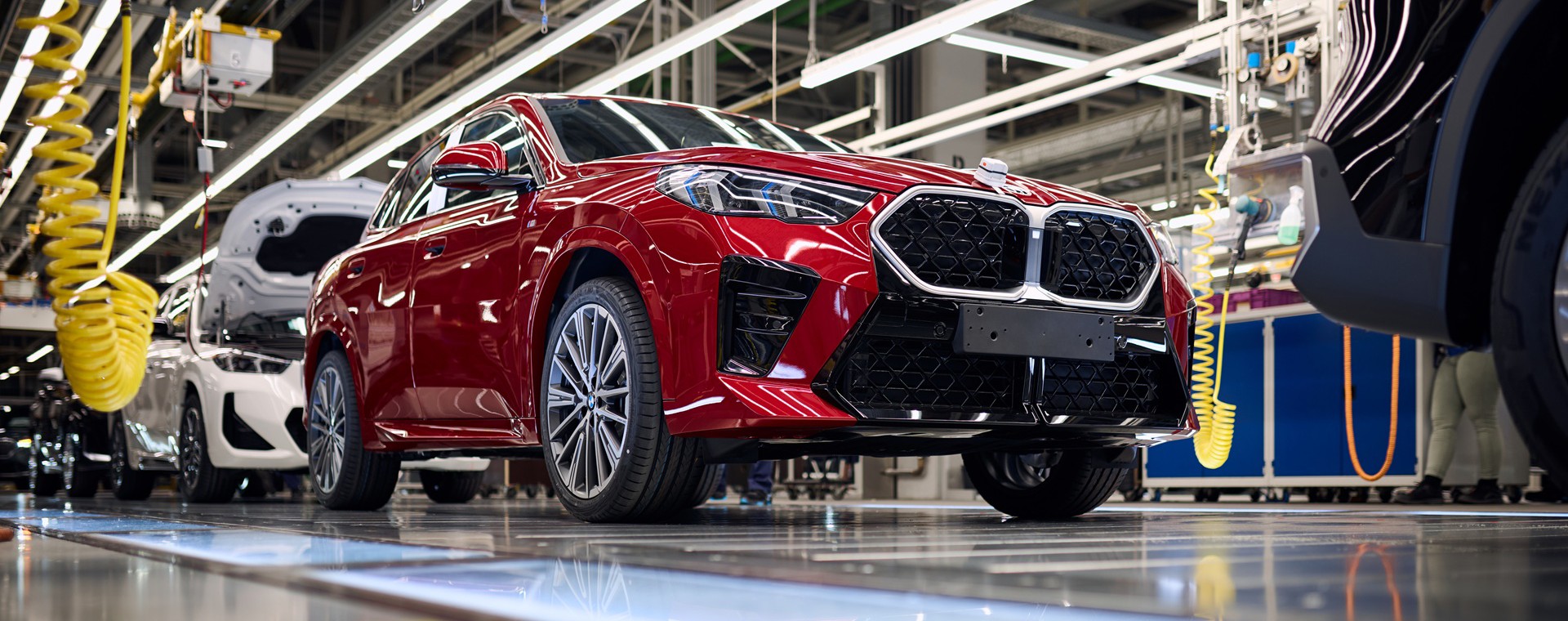 Το εργοστάσιο της BMW που παράγει ένα μοντέλο κάθε 57’’ – Η ναυαρχίδα της φίρμας