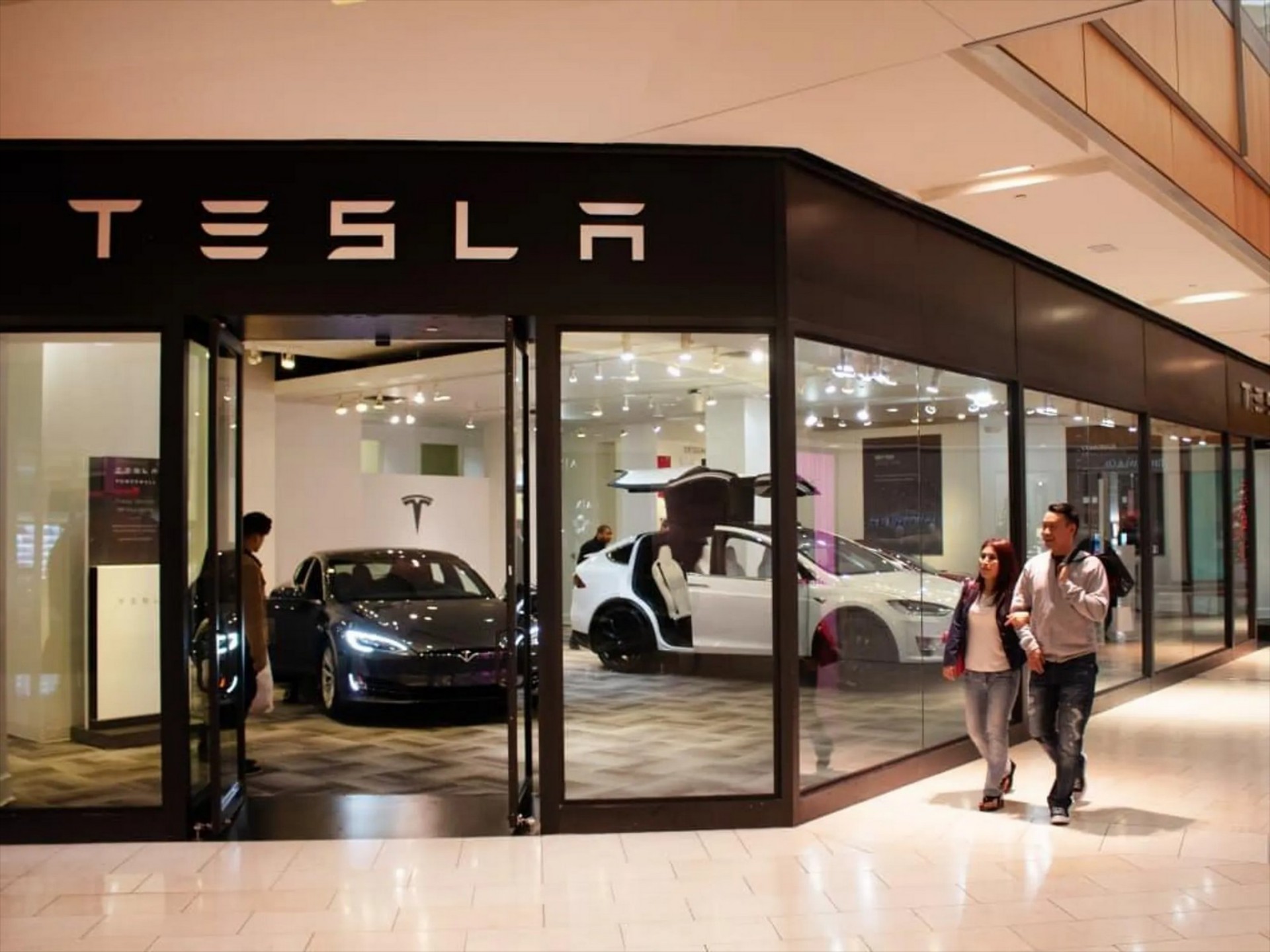 3 στους 4 Γερμανούς λένε όχι στην Tesla – Τι έχει συμβεί; 