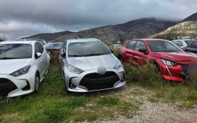 Αστυνομία: Βρήκε 36 κλεμμένα αυτοκίνητα – Δείτε πού [video]