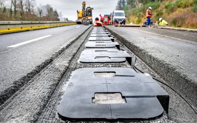 Η Πτολεμαΐδα γράφει ιστορία – Φτιάχνουν τον πρώτο δρόμο ασύρματης φόρτισης για ηλεκτρικά