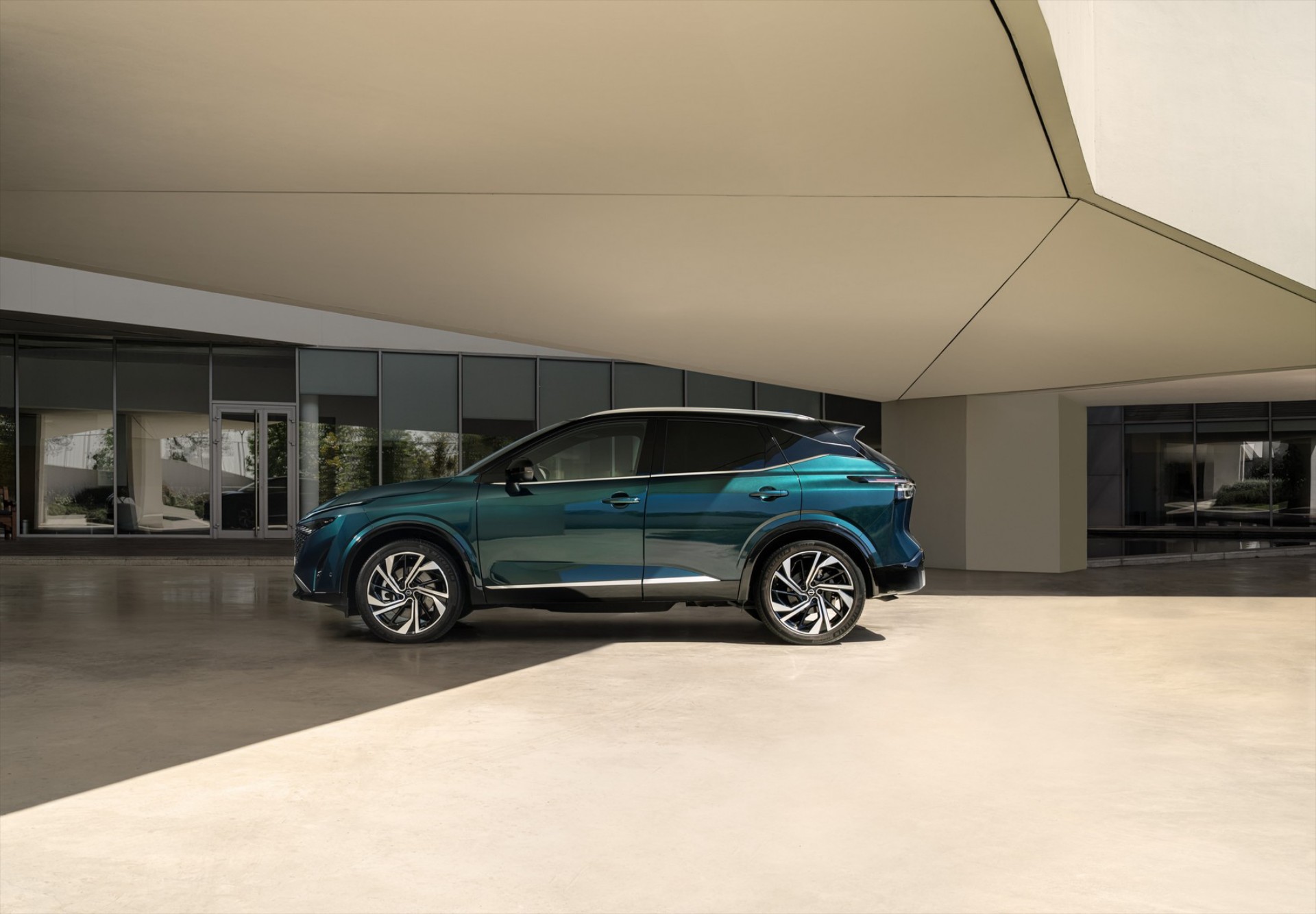 Το ιαπωνικό SUV που μπορεί να κάνει Αθήνα-Θεσσαλονίκη-Αθήνα με ένα ντεπόζιτο