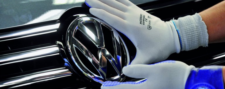 Η Volkswagen κατάλαβε πώς παίζεται το παιχνίδι στα ηλεκτρικά – Και κάνει αυτό που πρέπει