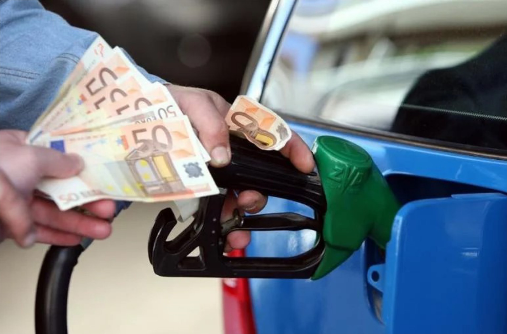Ελλάδα: Πόσο αυξήθηκε η βενζίνη μετά την έναρξη του πολέμου στο Ιράν – Δείτε τα νούμερα