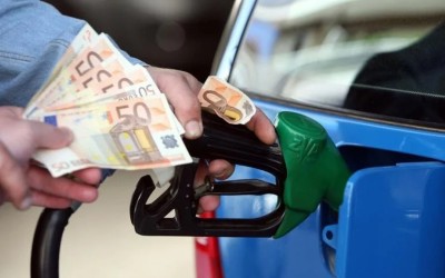 Ελλάδα: Πόσο αυξήθηκε η βενζίνη μετά την έναρξη του πολέμου στο Ιράν – Δείτε τα νούμερα