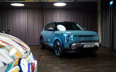 GOCAR Αποκλειστικό: Είδαμε τα σημαντικότερα μοντέλα Volkswagen και KIA [video]