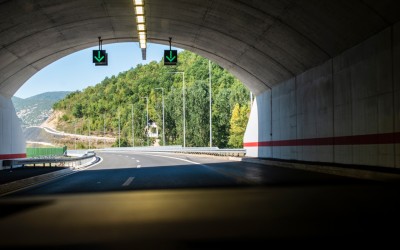 Ελλάδα: Ο αυτοκινητόδρομος των 230 km με το μεγαλύτερο τούνελ – Πέρασαν 16,7 εκατ. οδηγοί με eway 