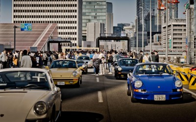 Οι 200 Porsche που αναστάτωσαν τους δρόμους στο Τόκιο – Άφωνοι 11.000 θεατές 