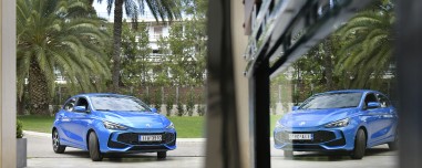 Η MG έχει στην Ελλάδα το αυτοκίνητο των 16.950 ευρώ – Με διπλές οθόνες και 7 χρόνια εγγύηση 