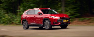 MG HS PHEV - Καίει λιγότερο από diesel, κάνει 1.000 km και έχει 16 συστήματα ασφαλείας– Και όλα αυτά με 32.900 ευρώ