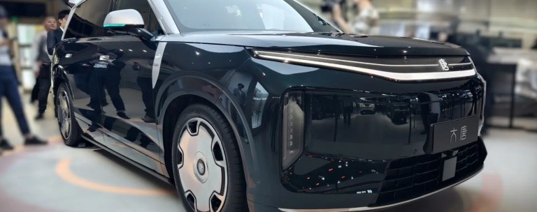 Τρέλα για το πολυτελές SUV - Σε 48 ώρες παραγγέλθηκαν 60.000 αυτοκίνητα!