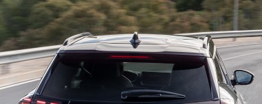 Πάνω από 1.000 Έλληνες αγόρασαν αυτό το Peugeot τον Απρίλιο– Και έχει τιμή 22.900 ευρώ 
