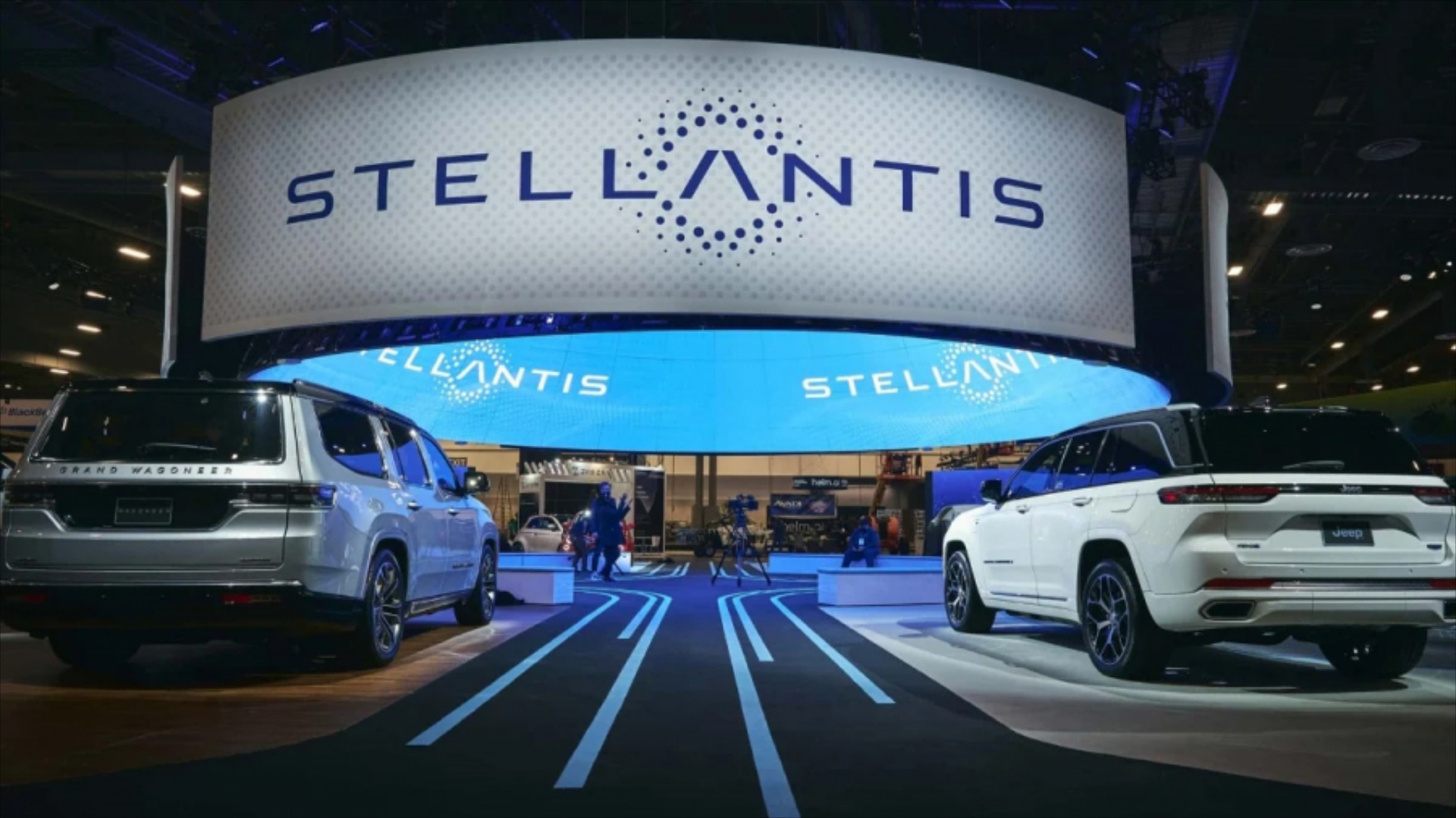 Καταιγίδα από την Stellantis - Ρίχνει 60 δις ευρώ και φέρνει 60 νέα μοντέλα σε 3,5 χρόνια
